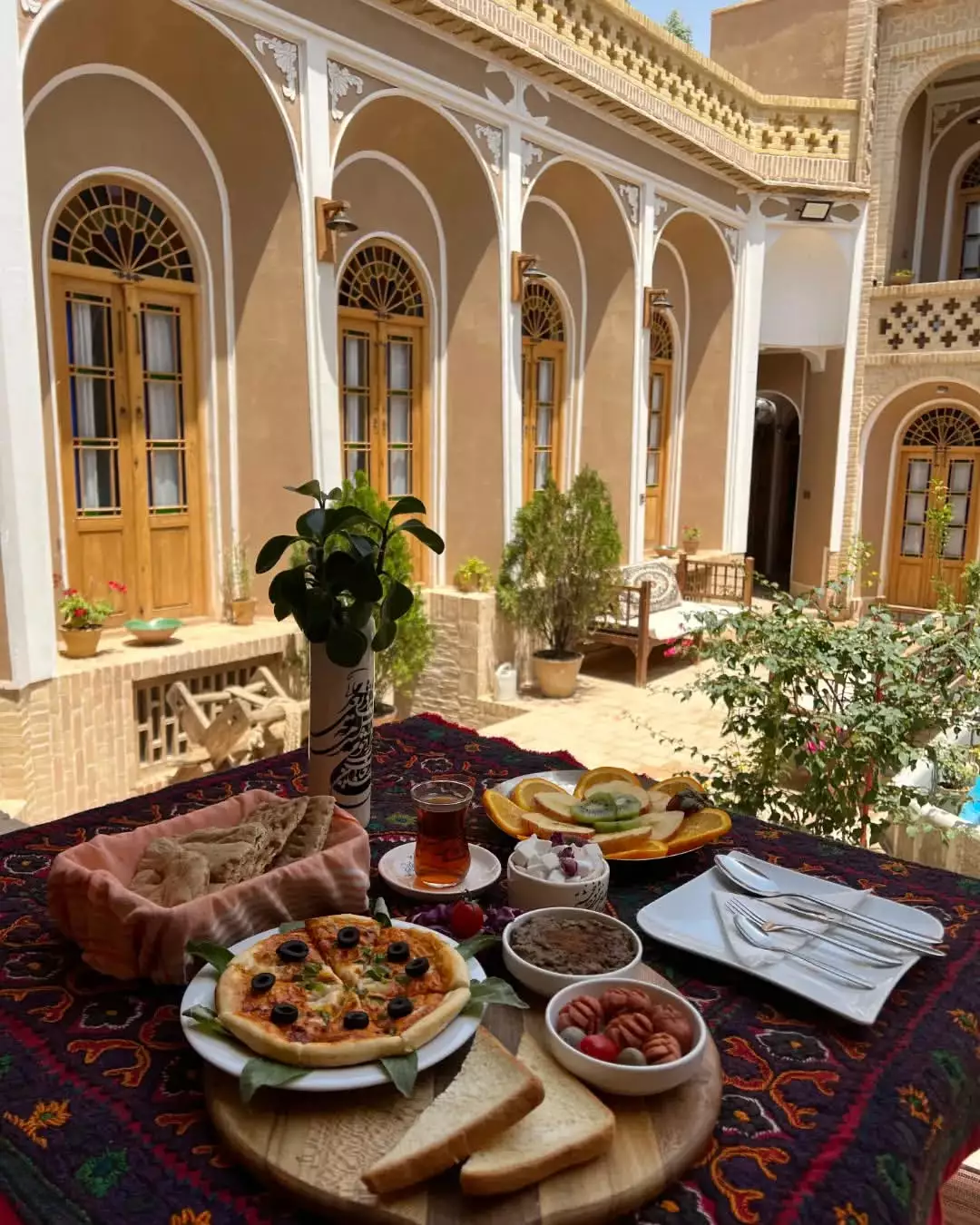 هتل بوتیک شیخداد یزد